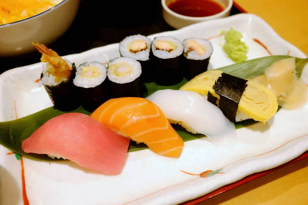 Close Sushi Set Famous Japanese Recipe — Stock Photo, Image