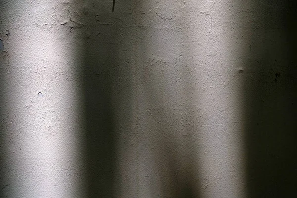Grunge Beton Duvarında Işık Işını Gölge — Stok fotoğraf