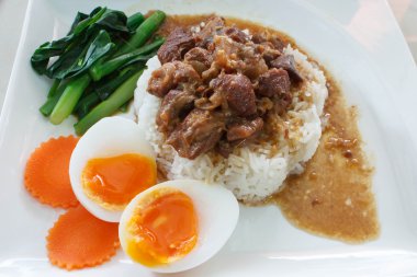 Üzerinde geçidinde Brt gökyüzü tren, Bangkok Tayland.