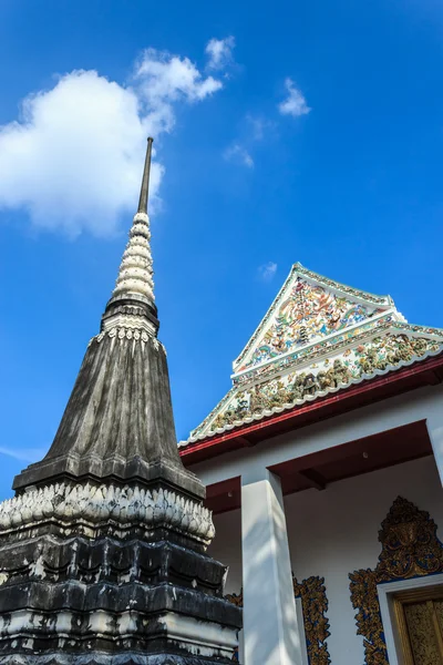 Lotos pagoda Wat Nang-Nong. — Zdjęcie stockowe