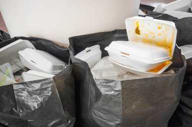 Paket servisi olan restoran gıda ve çevre sorunları