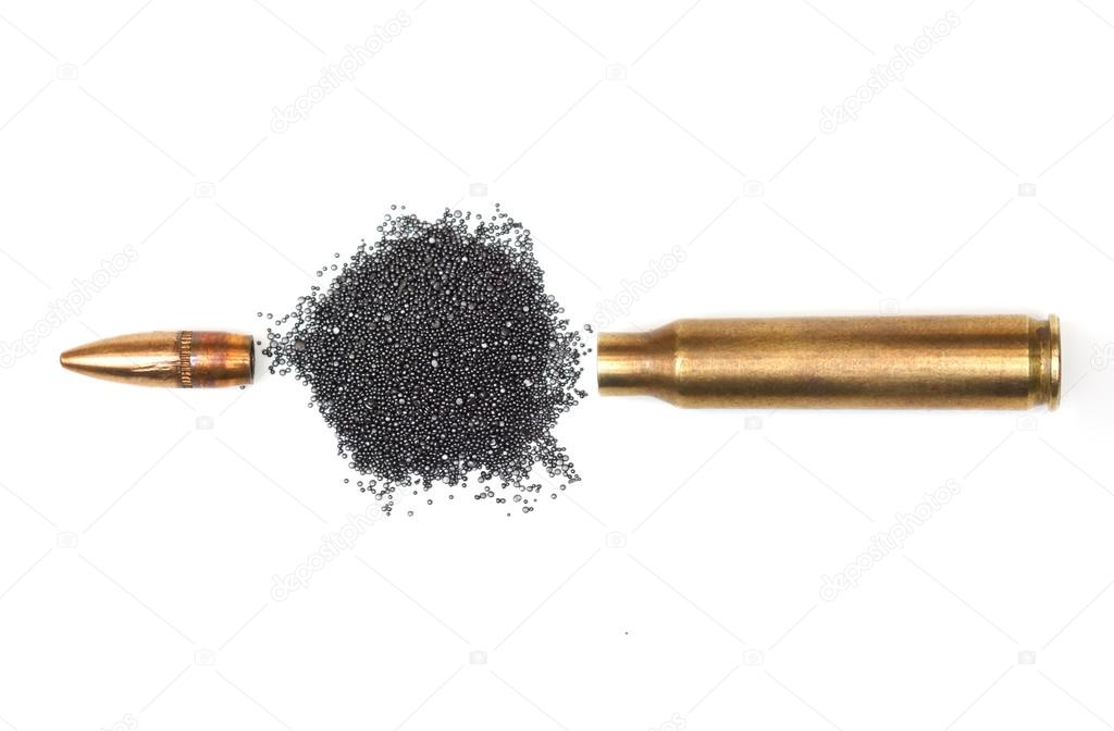 https://st2.depositphotos.com/2977159/11902/i/950/depositphotos_119023086-stock-photo-gunpowder-and-bullet-cartridge.jpg