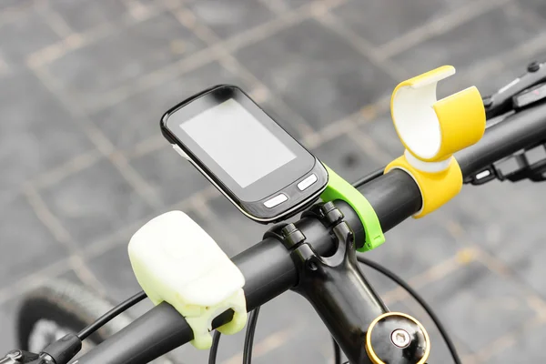 Smartfon na rower — Zdjęcie stockowe