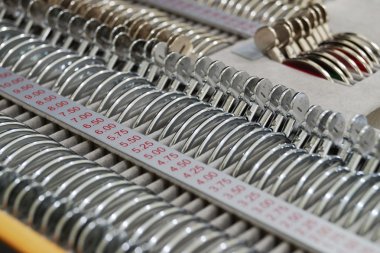 Deneme şeffaf lensler