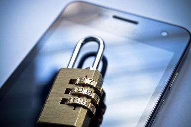 Smartphone veri hırsızlığı kavramı