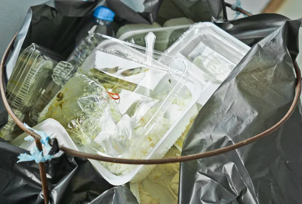 Lebensmittelbehälter aus Schaumstoff und Kunststoff — Stockfoto