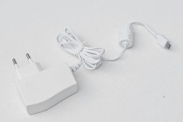 Adaptador de teléfono inteligente blanco — Foto de Stock