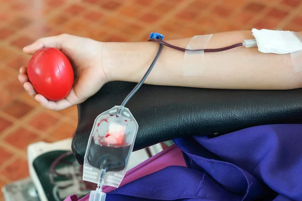 Donación de sangre realizada al aire libre — Foto de Stock