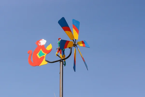 16 ideias de Moinhos  moinho, papagaio de papel, moinho de vento