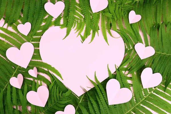 Tropická Fotka Prázdný Prostor Podobě Srdce Pozadí Zelených Listů — Stock fotografie