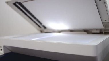 Işık tarama ileriye ve geriye doğru