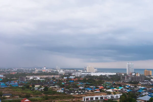 Vista Aérea Paisaje Escénico Ciudad Con Lluvia Nubes Tormenta Vendrá —  Fotos de Stock