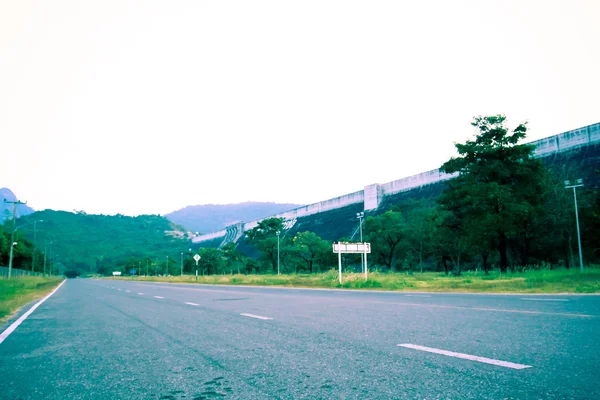 Асфальтована дорога, сільській місцевості Road, Таїланд — стокове фото