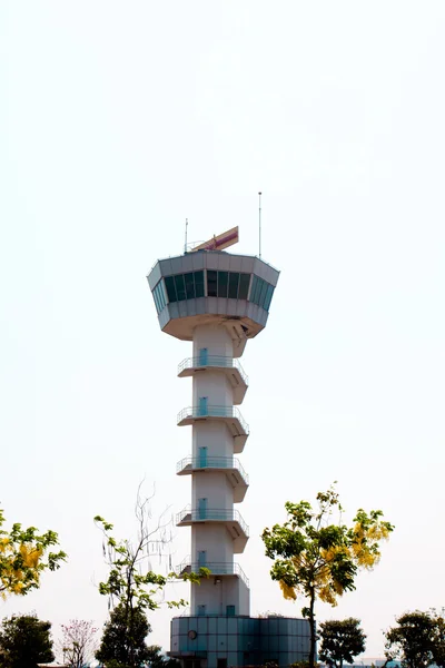 Torre de Control de Tráfico Aéreo Sunset Sky —  Fotos de Stock