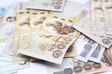 Bin Tayland banknot para geçmişi