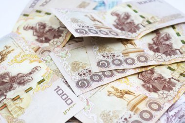 Bin Tayland banknot para geçmişi