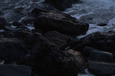 Karadeniz 'de Dalgalar