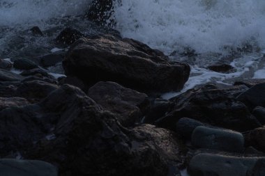 Karadeniz 'de Dalgalar