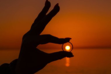 Güzel turuncu gün batımı ringde