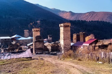 Ushguli 'deki Svan Kuleleri, Yukarı Svaneti, Gürcistan