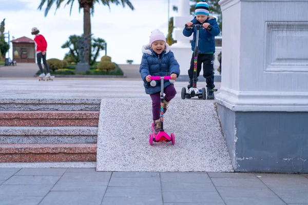 Batumi Georgia Március 2021 Girl Riding Roller Downhill — Stock Fotó