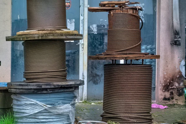 Cuerdas Cables Cordones Babin Calle — Foto de Stock