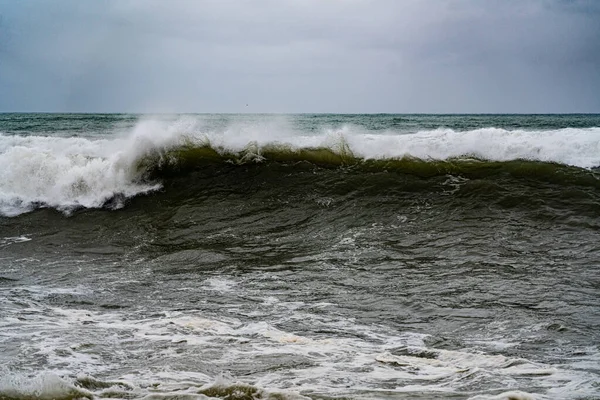 Forte Tempesta Onda Rotolante Sul Mare — Foto Stock