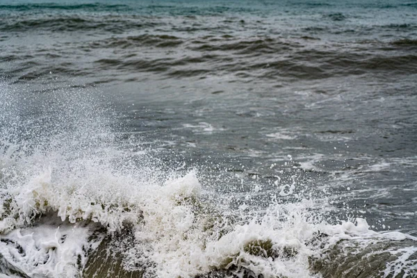 Zeegolven Raken Kust Storm — Stockfoto