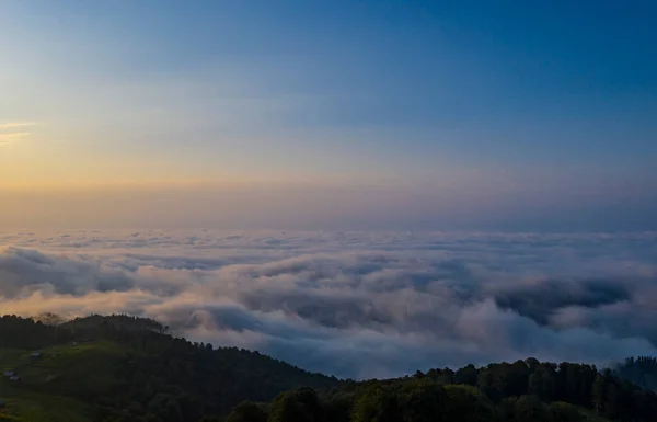 Montagnes Dessus Des Nuages Beau Coucher Soleil — Photo