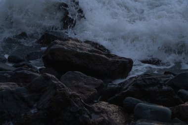 Karadeniz 'de Dalgalar