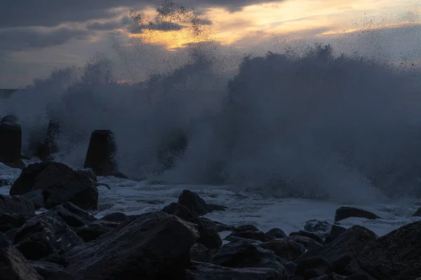 Хвилі Чорному Морі Під Час Заходу Сонця — стокове фото