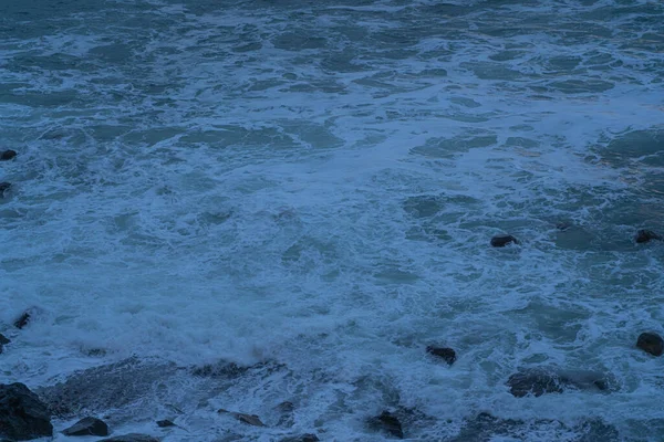 Onde Che Colpiscono Tetrapodi Nel Mar Nero — Foto Stock