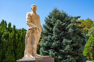 Gürcistan 'ın Gori kentindeki Joseph Stalin anıtı.