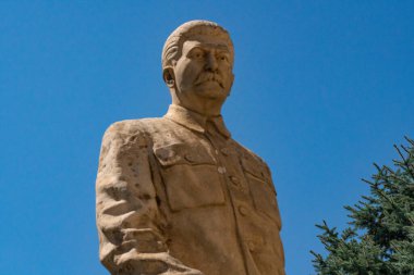 Gürcistan 'ın Gori kentindeki Joseph Stalin anıtı.