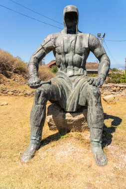 Gürcistan 'ın Gori kentindeki Gürcü kahramanların anısına.