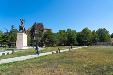 Gürcistan 'ın Gori kentindeki anıt