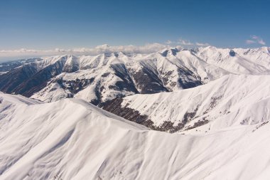 Kafkas dağları karlar altında, hava manzarası