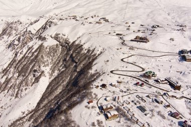 Kafkas dağları karlar altında, hava manzarası