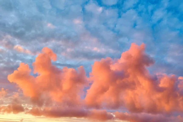 Orange Cumulus Clouds Sunset — Stock Photo, Image