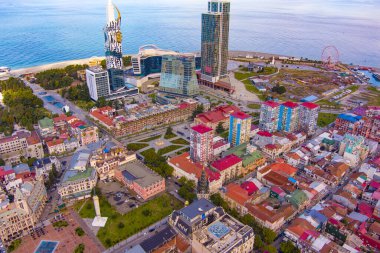 Batumi, Gürcistan - 15 Şubat 2021: Şehrin havadan görünüşü