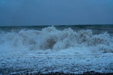 9 Mayıs 2021 'de Batumi' deki Karadeniz Fırtınası