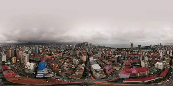 360 파노라마 드론으로 도시를 바라봄 — 스톡 사진