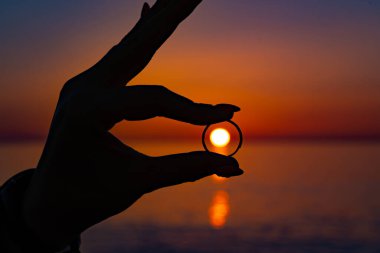 Güzel turuncu gün batımı ringde