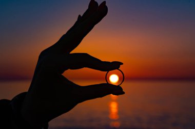 Güzel turuncu gün batımı ringde