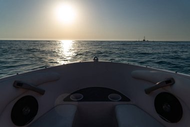 Tekneden deniz manzarası