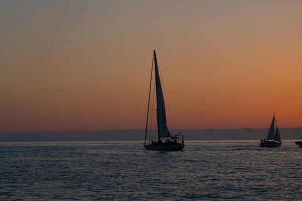 Batumi Geórgia Junho 2021 Veleiro Durante Pôr Sol — Fotografia de Stock