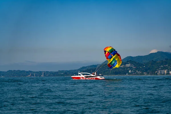 Batumi Georgien Juni 2021 Fallschirmflug Auf See — Stockfoto