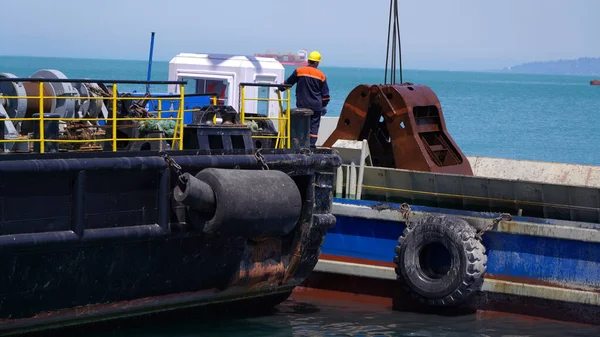 바투미 그루지야 2021 항구에 쓰레기의해 — 스톡 사진