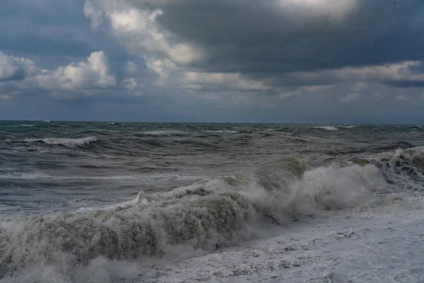 Batumi Georgia Giugno 2021 Khachapuri Sullo Sfondo Della Ruota Panoramica — Foto Stock