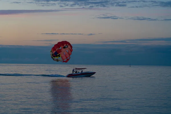 Batumi Georgia June 2021 Parachute Flight Boat — Stock Photo, Image